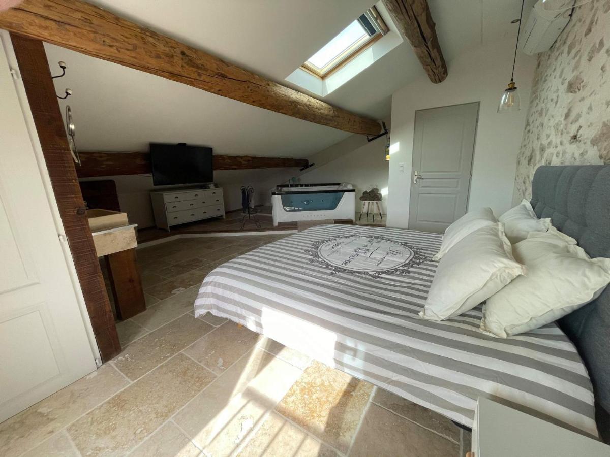 Appartement De Charme Sud Luberon Classe 4 Etoiles Puyvert Ngoại thất bức ảnh
